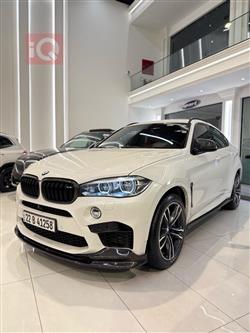 بی ئێم دەبڵیو X6